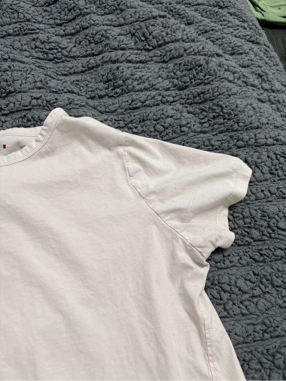 INGRID & ISABEL | 3 Maternity T-Shirts - Picture 6 of 8